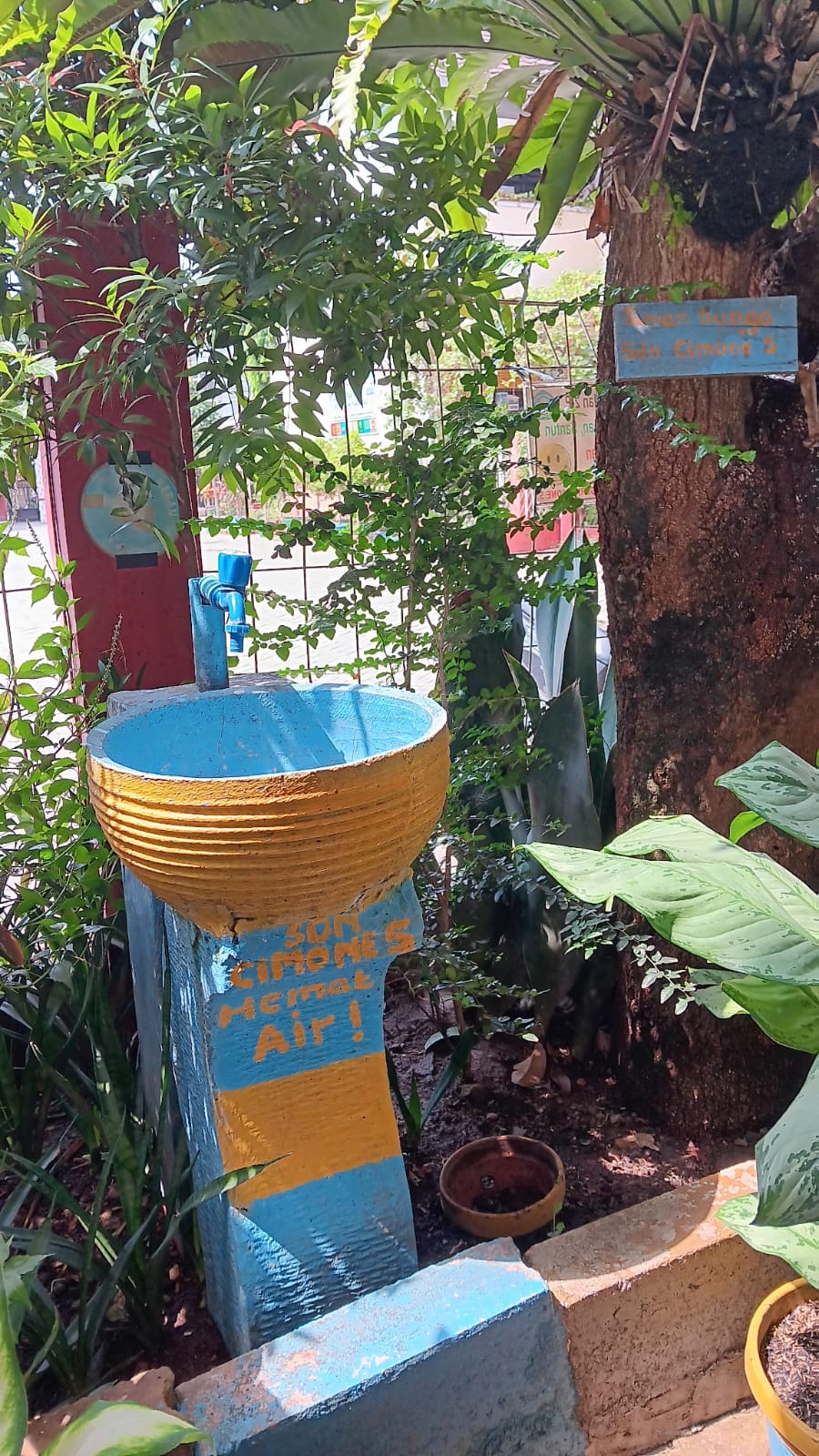 Fasilitas Sekolah 19